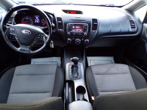 Used 2014 Kia Forte EX image 29