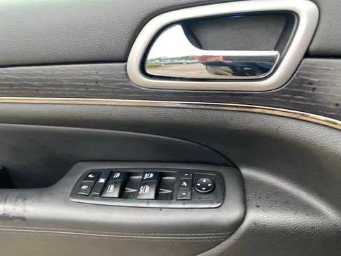 Used 2018 Jeep Grand Cherokee High Altitude AWD/4WD image 18