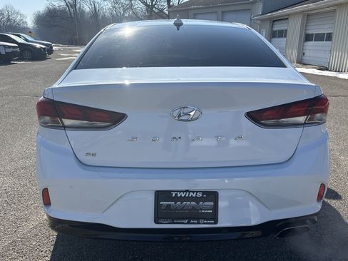 Used 2019 Hyundai Sonata SE w/ Winter Weather Package image 4