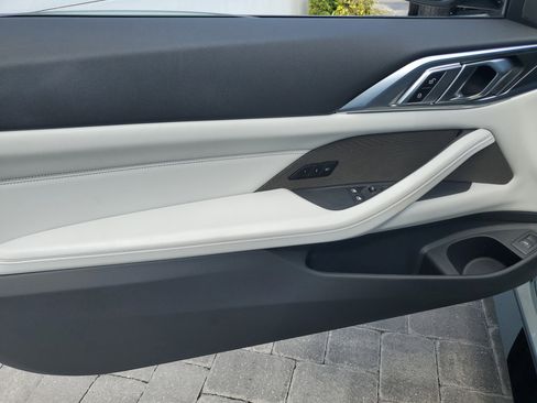 Used 2021 BMW M4 Competition w/ Parking Assistance Package image 15