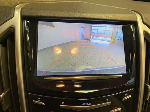 Used 2016 Cadillac SRX Luxury image 19