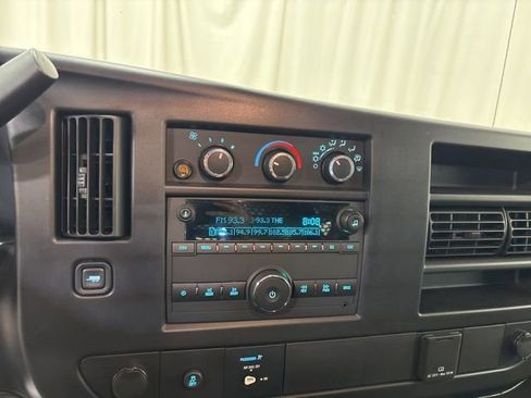 Used 2024 Chevrolet Express 2500 w/ Driver Convenience Package RWD image 18