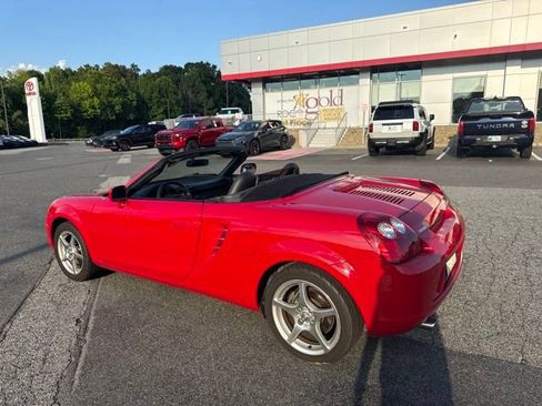 Used 2004 Toyota MR2 RWD image 6