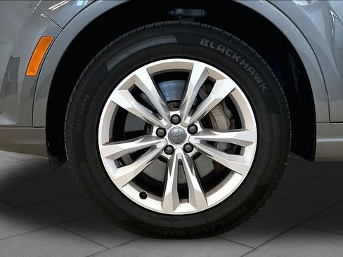 Used 2019 Audi Q7 2.0T Premium w/ Convenience Package AWD/4WD image 10
