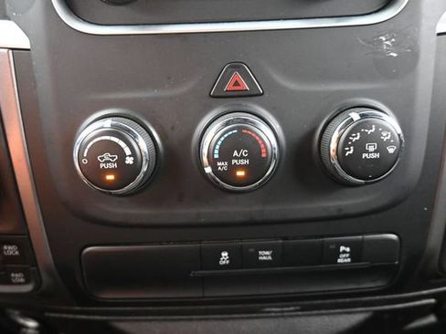 Used 2024 RAM 1500 Warlock AWD/4WD image 20