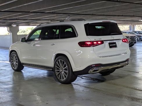 New 2026 Mercedes-Benz GLS 580 GLS 580 image 9