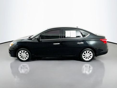 Used 2018 Nissan Sentra SV image 4