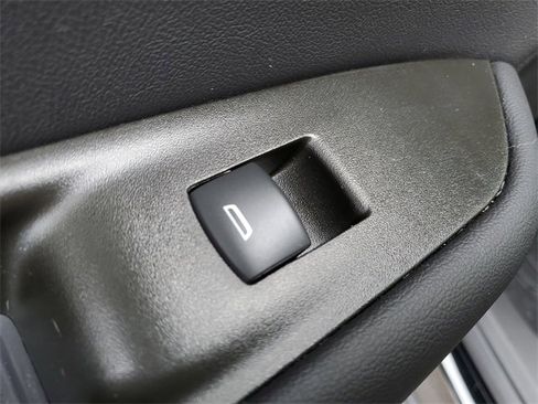 Used 2023 Chevrolet Blazer LT w/ Convenience Package image 16