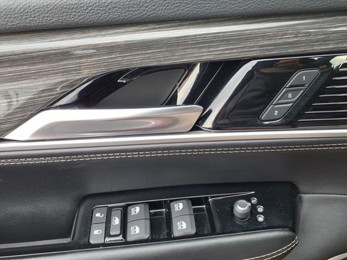 Used 2022 Jeep Wagoneer Series II image 15