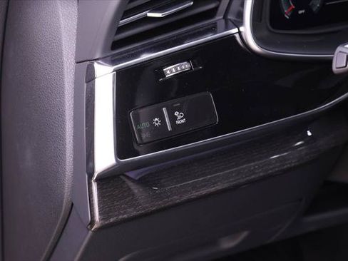 Certified 2025 Audi Q7 3.0T Premium Plus w/ Premium Plus Package AWD/4WD image 19