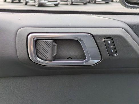 New 2025 Ford Bronco Outer Banks image 12