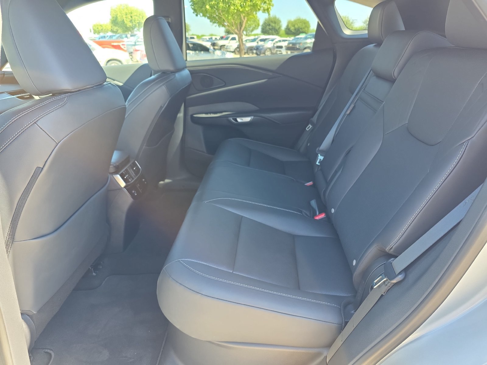 Used 2025 Lexus RX 350 Premium Plus w/ Convenience Package AWD/4WD image 11