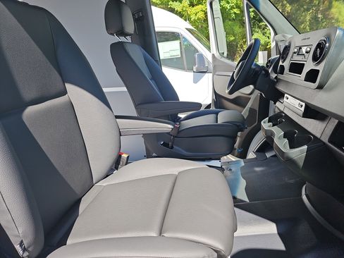 New 2026 Mercedes-Benz Sprinter 144 Cargo image 10