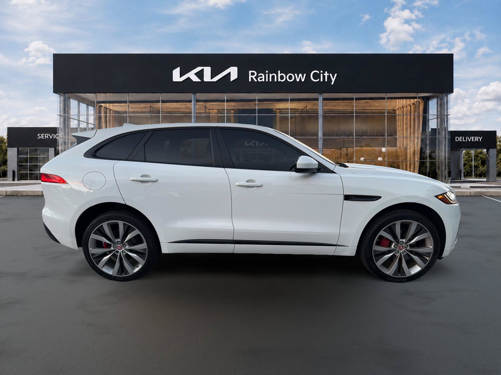 Used 2017 Jaguar F-PACE S AWD/4WD image 4