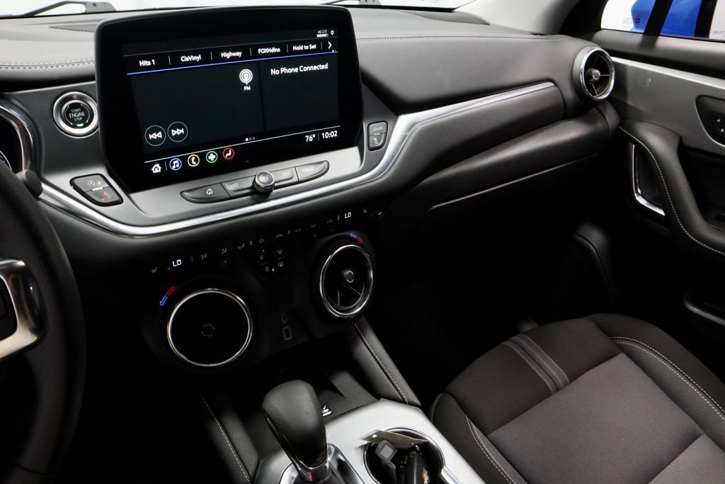 Used 2024 Chevrolet Blazer LT w/ Convenience Package FWD image 31