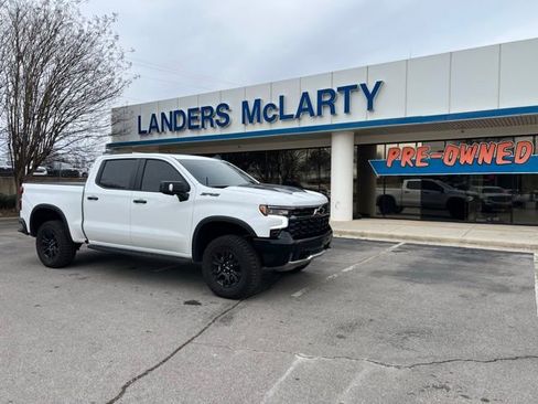 Used 2025 Chevrolet Silverado 1500 ZR2 w/ Technology Package image 1