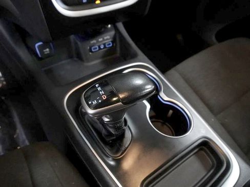 Used 2020 Dodge Durango SXT image 22