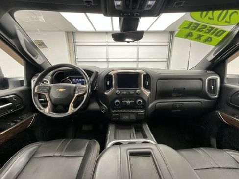 Used 2020 Chevrolet Silverado 2500 High Country w/ Z71 Off-Road Package image 4