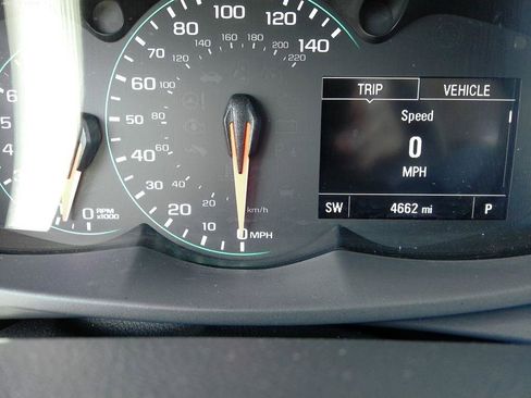 Used 2022 Chevrolet Trax LT w/ Driver Confidence Package image 13