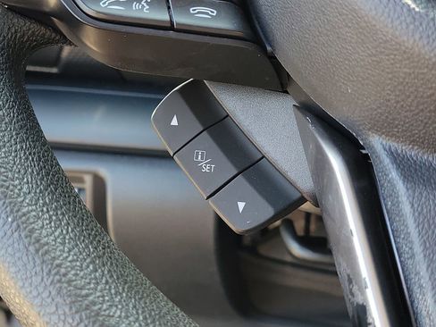 Certified 2023 Subaru Forester AWD/4WD image 30