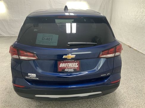 Used 2023 Chevrolet Equinox LT w/ Driver Convenience Package image 6