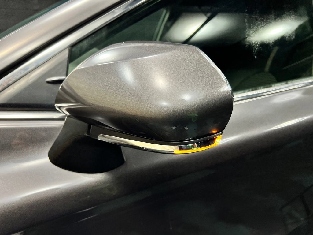 Used 2022 Toyota Camry SE w/ Carpet Mat Package (TMS) FWD image 24