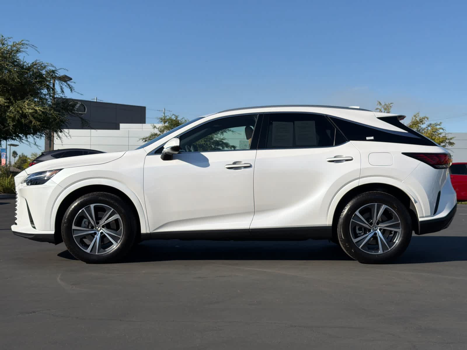 Used 2023 Lexus RX 350h w/ Cold Area Package AWD/4WD image 9