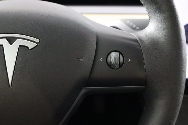 Used 2023 Tesla Model 3 Standard Range RWD image 8