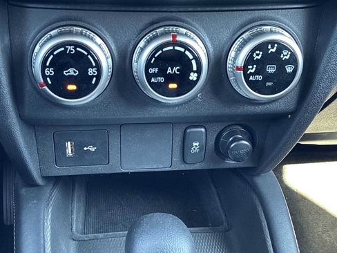 Used 2025 Mitsubishi Outlander Sport ES AWD/4WD image 16