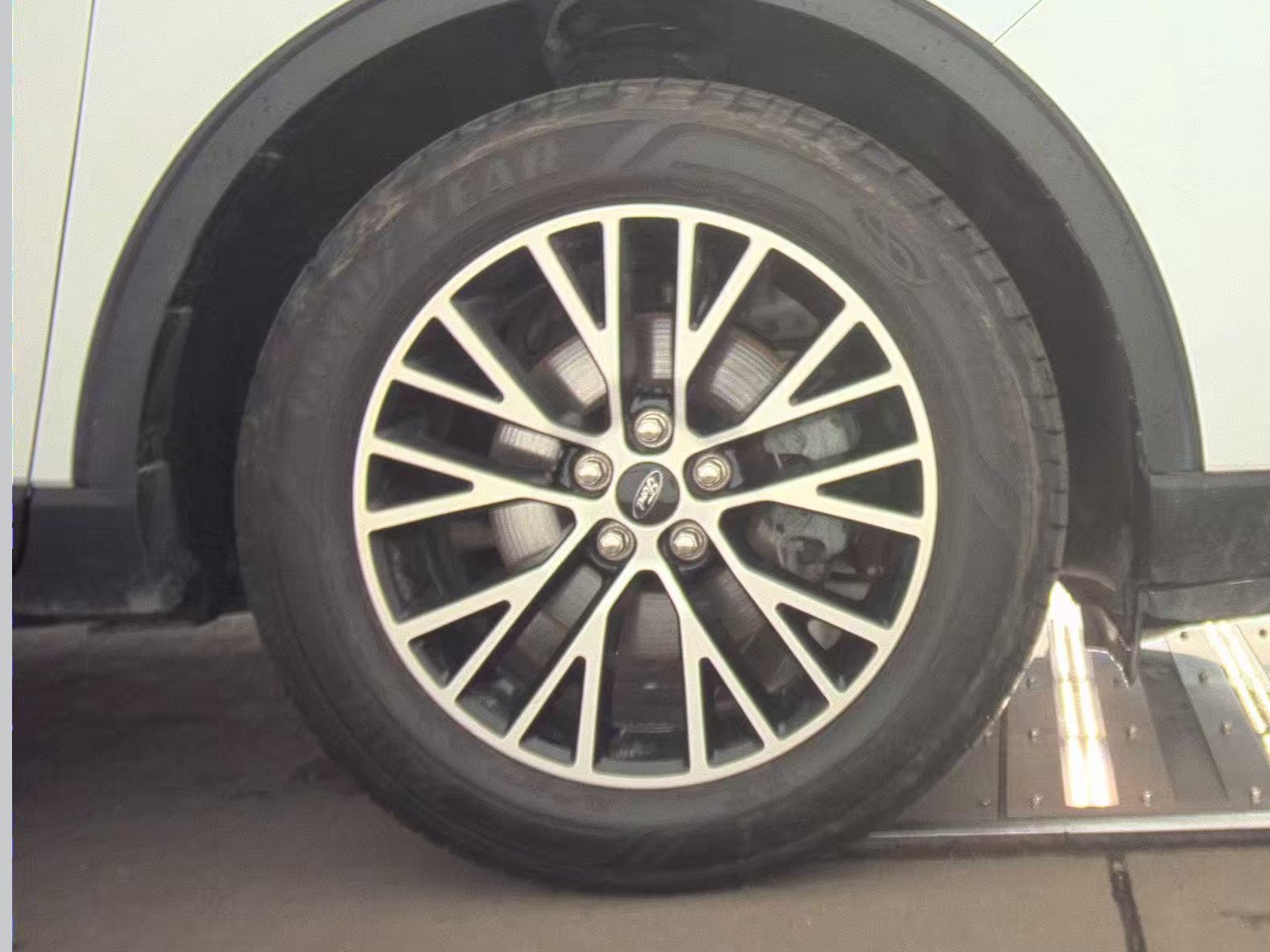 Used 2023 Ford Escape Active AWD/4WD image 21