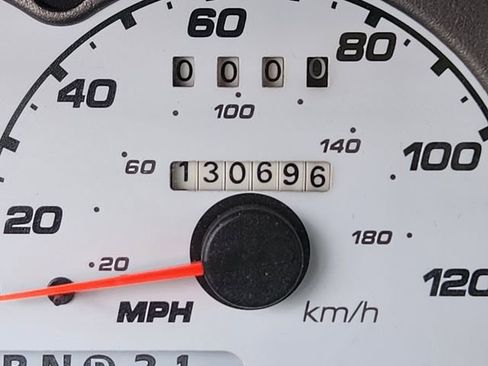 Used 2003 Ford Explorer Sport XLS image 30