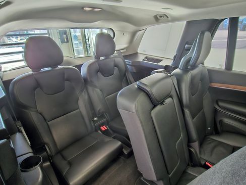 Certified 2024 Volvo XC90 B5 Plus image 14