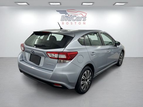 Used 2019 Subaru Impreza 2.0i image 4