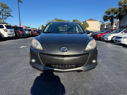 Used 2013 MAZDA MAZDA3 i Grand Touring image 2