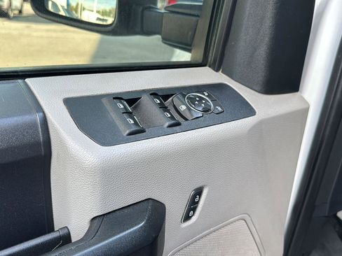 Used 2019 Ford F250 XL w/ Power Equipment Group image 26