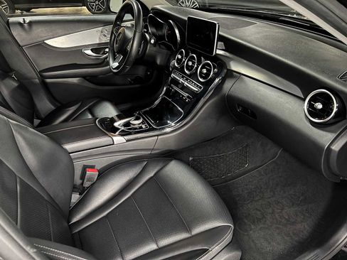 Used 2015 Mercedes-Benz C 300 4MATIC Sedan image 11