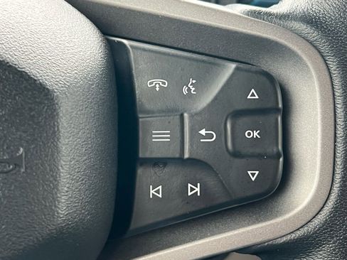 Used 2023 Ford Bronco Wildtrak image 32