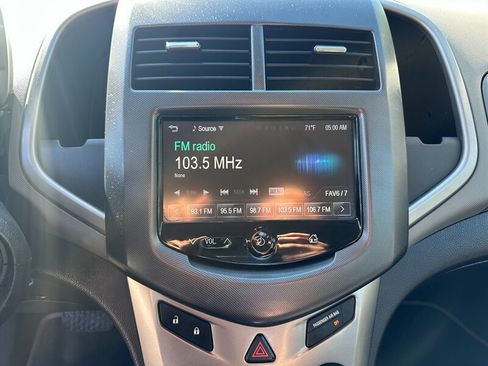 Used 2013 Chevrolet Sonic LT FWD image 20