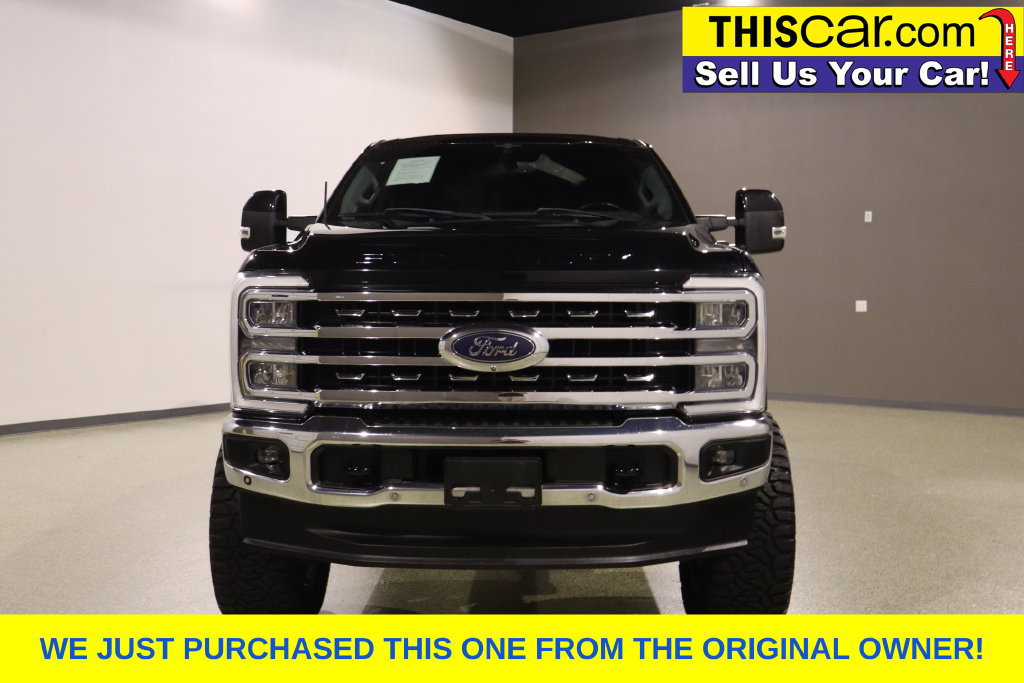 Used 2023 Ford F250 Lariat w/ Lariat Ultimate Package AWD/4WD image 3