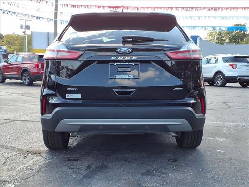 Used 2022 Ford Edge SEL w/ Convenience Package image 15