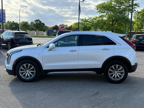 Used 2020 Cadillac XT4 Premium Luxury w/ Cold Weather Package AWD/4WD image 8