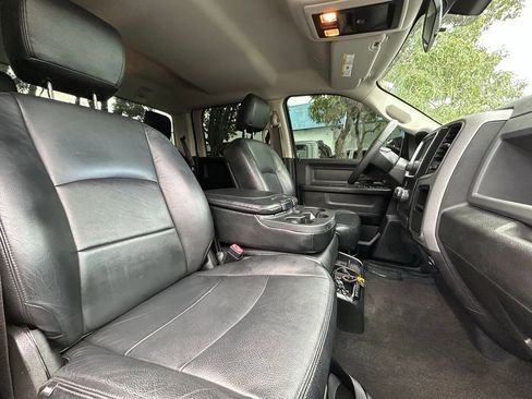 Certified 2017 RAM 1500 Express w/ Express Value Package image 29