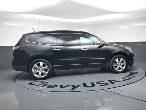 Used 2017 Chevrolet Traverse Premier image 10
