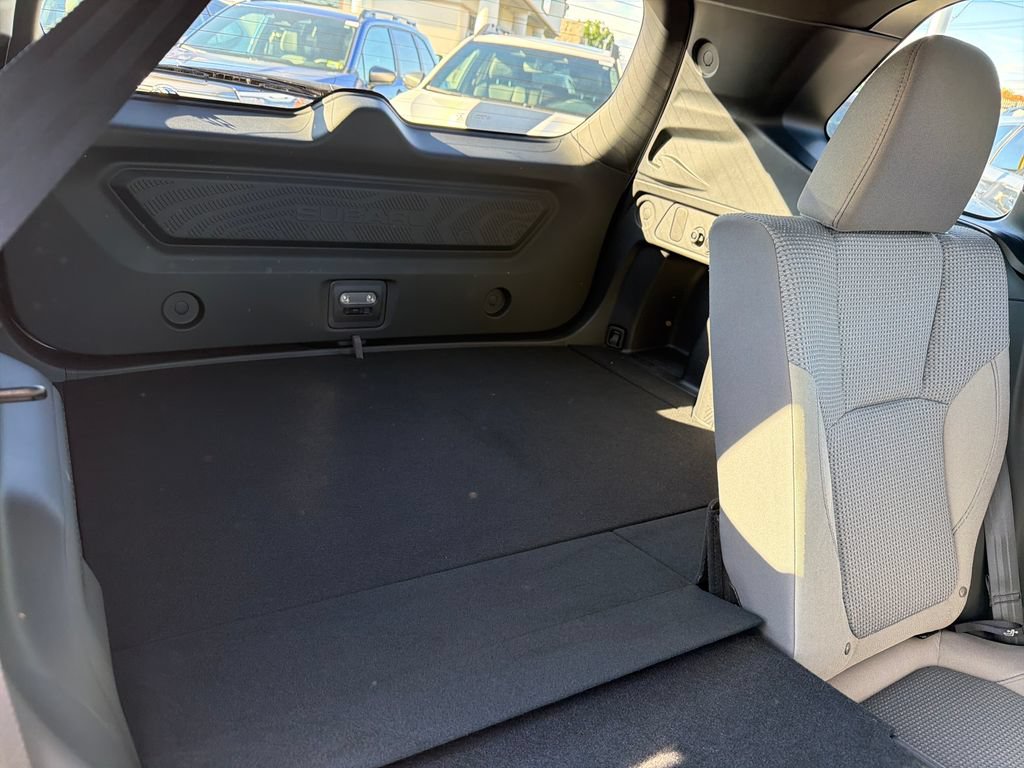 Certified 2025 Subaru Forester Premium AWD/4WD image 33