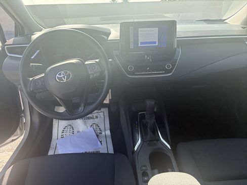 Used 2024 Toyota Corolla LE image 15