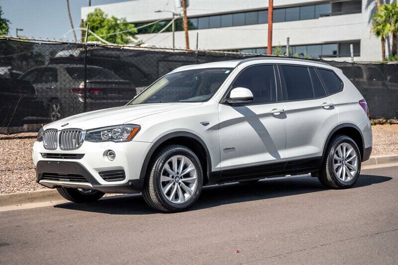 Used 2016 BMW X3 xDrive28i AWD/4WD image 1