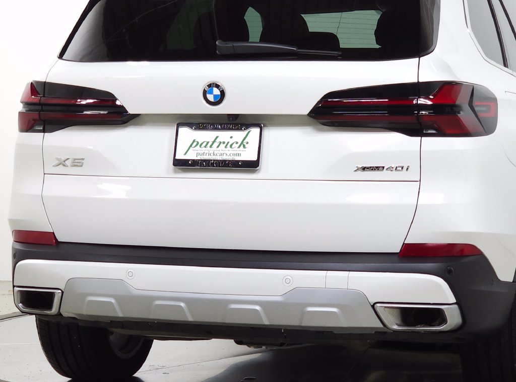 Used 2026 BMW X5 xDrive40i w/ Parking Assistance Package AWD/4WD image 10