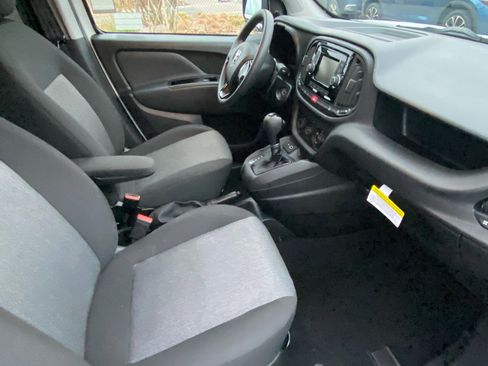 Used 2022 RAM ProMaster City Tradesman image 24