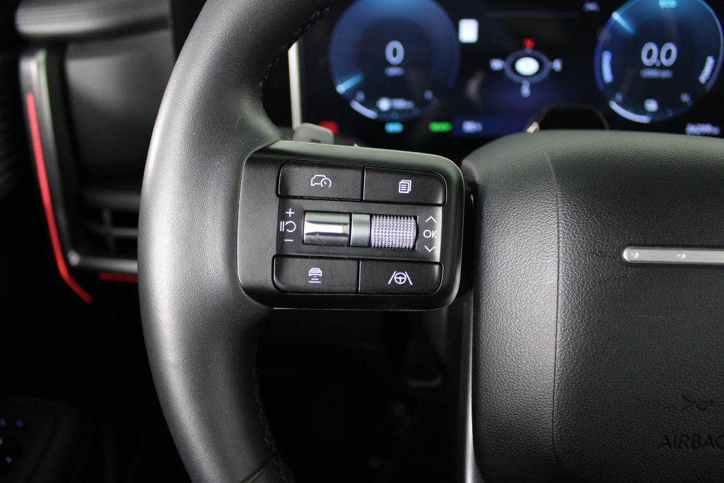 Certified 2024 Hyundai Santa Fe Limited FWD image 27