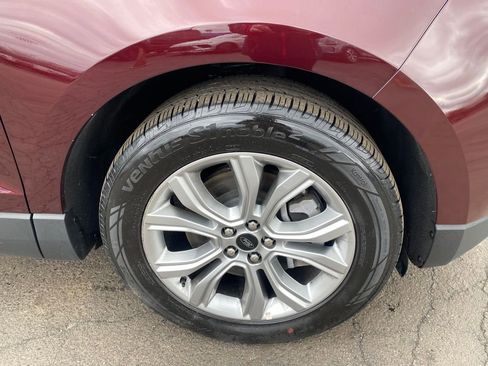 Used 2024 Ford Edge Titanium image 30